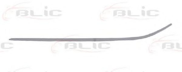 Накладка бампера MERCEDES-BENZ A 203 885 21 21