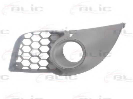 Решетка переднего бампера MITSUBISHI 8321A124