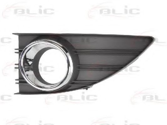 Решетка переднего бампера RENAULT 261523809R