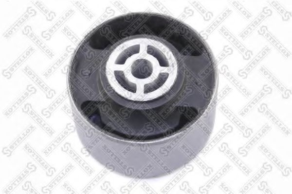 Подушка двигателя STELLOX 72-11381-SX
