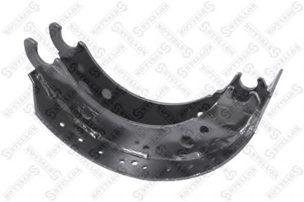 Тормозные колодки барабанные STELLOX 85-02500-SX