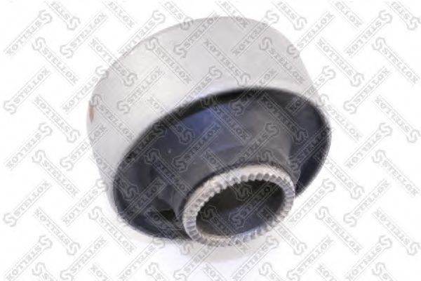 Сайлентблок рычага STELLOX 87-98018-SX