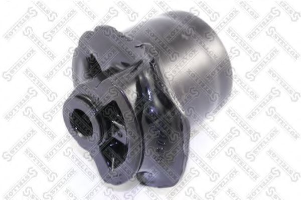 Сайлентблок рычага STELLOX 87-98093-SX