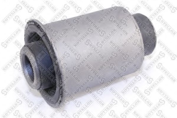 Сайлентблок рычага STELLOX 87-98135-SX
