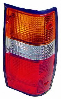 Задний фонарь MITSUBISHI MB527101