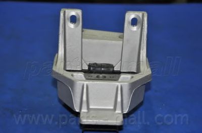 Подушка двигателя PARTS-MALL CM-D050 Подушка двигателя PARTS-MALL CM-D050