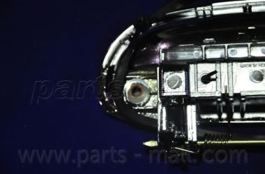 Ручка двери Hyundai/Kia 8265025000 Ручка двери Hyundai/Kia 8265025000