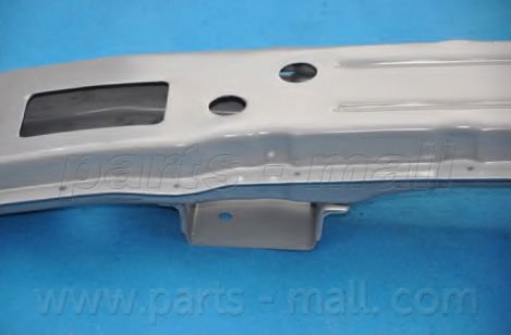Бампер PARTS-MALL ERA-079R Бампер PARTS-MALL ERA-079R