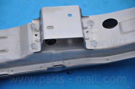 Бампер PARTS-MALL ERA-079R Бампер PARTS-MALL ERA-079R