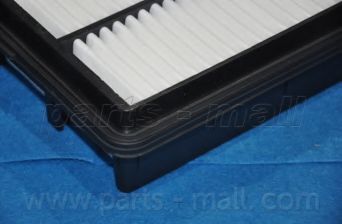 Воздушный фильтр PARTS-MALL PAA-061 Воздушный фильтр PARTS-MALL PAA-061