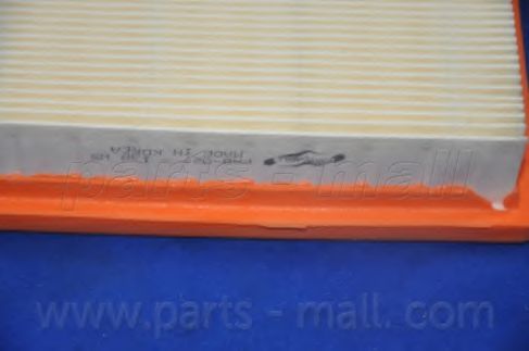 Воздушный фильтр PARTS-MALL PAB-027