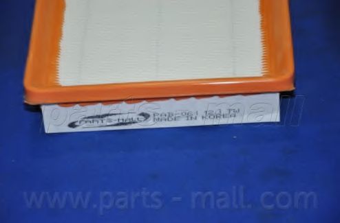 Воздушный фильтр PARTS-MALL PAB-061