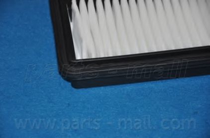 Воздушный фильтр PARTS-MALL PAC-010