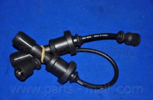 Комплект проводов зажигания PARTS-MALL PEA-E54 Комплект проводов зажигания PARTS-MALL PEA-E54