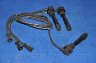 Комплект проводов зажигания PARTS-MALL PEA-E79 Комплект проводов зажигания PARTS-MALL PEA-E79