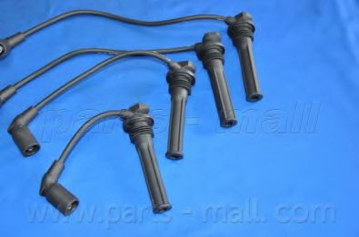 Комплект проводов зажигания PARTS-MALL PEC-E58