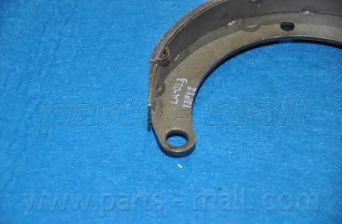 Тормозные колодки барабанные PARTS-MALL PLA-052 Тормозные колодки барабанные PARTS-MALL PLA-052