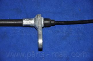 Трос ручного тормоза PARTS-MALL PTB-240 Трос ручного тормоза PARTS-MALL PTB-240