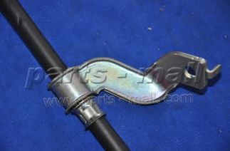 Трос ручного тормоза PARTS-MALL PTB-332 Трос ручного тормоза PARTS-MALL PTB-332