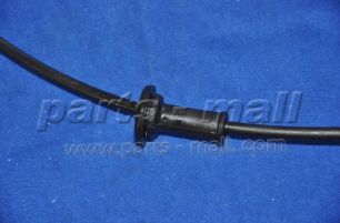 Трос замка капота PARTS-MALL PTB-365 Трос замка капота PARTS-MALL PTB-365