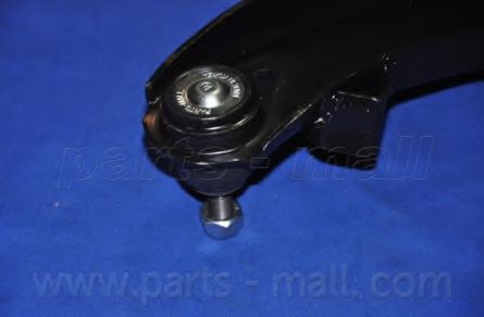 Рычаг подвески PARTS-MALL PXCAA-029LR