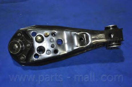 Рычаг подвески Hyundai/Kia 0S08334350B Рычаг подвески Hyundai/Kia 0S08334350B