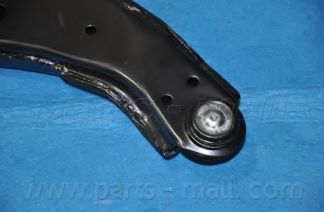 Рычаг подвески PARTS-MALL PXCAB-017LL