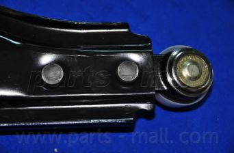 Рычаг подвески PARTS-MALL PXCAC-006LR