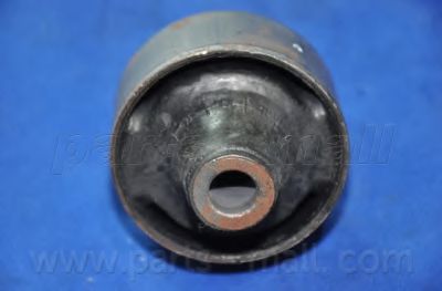 Сайлентблок рычага PARTS-MALL PXCBA-004B