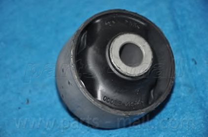 Сайлентблок рычага PARTS-MALL PXCBA-017B