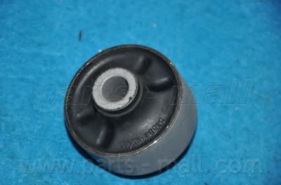Сайлентблок рычага PARTS-MALL PXCBA-019B