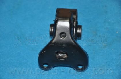 Подушка двигателя PARTS-MALL PXCMA-005C2 Подушка двигателя PARTS-MALL PXCMA-005C2