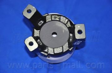Подушка двигателя PARTS-MALL PXCMA-016D Подушка двигателя PARTS-MALL PXCMA-016D