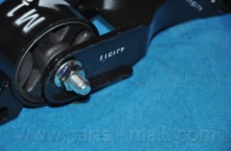 Подушка двигателя PARTS-MALL PXCMC-008D Подушка двигателя PARTS-MALL PXCMC-008D