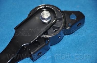 Подушка двигателя PARTS-MALL PXCMC-008D1 Подушка двигателя PARTS-MALL PXCMC-008D1