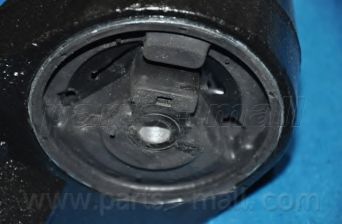 Подушка двигателя GM 96447122