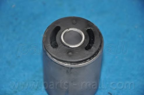 Сайлентблок рычага PARTS-MALL PXCRA-043L2 Сайлентблок рычага PARTS-MALL PXCRA-043L2