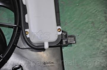 Вентилятор охлаждения двигателя PARTS-MALL PXNAA-051 Вентилятор охлаждения двигателя PARTS-MALL PXNAA-051