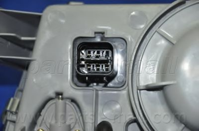 Основная фара Hyundai/Kia 9210222000 Основная фара Hyundai/Kia 9210222000