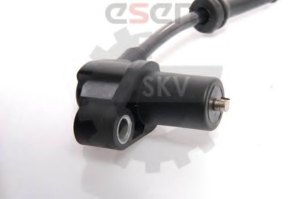 Датчик АБС ESEN SKV 06SKV048