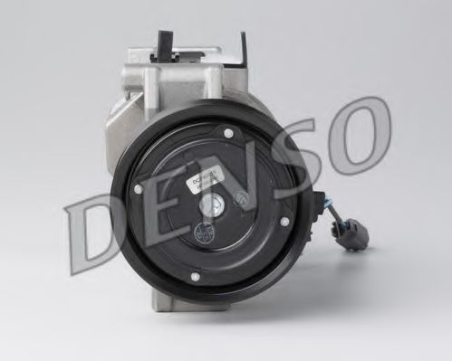 Компрессор кондиционера DENSO DCP40015