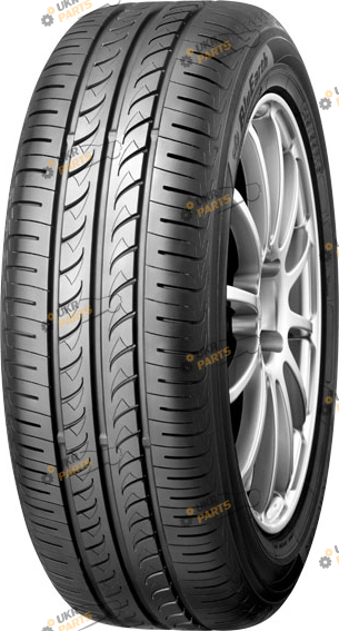 Шина Yokohama BluEarth AE-01 (185/55 R16 83V) летние (18555R16LOYO83VAE116)