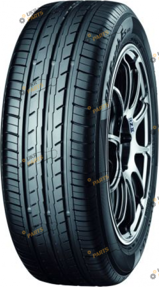 Шина Yokohama (185/60 R15 84H) летние (18560R15LOYO84HES32)