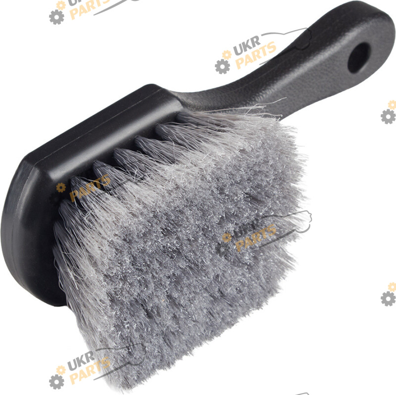 Щетка AG Autoparts для прибирання салону с короткой ручкой (brush-gary 66058)